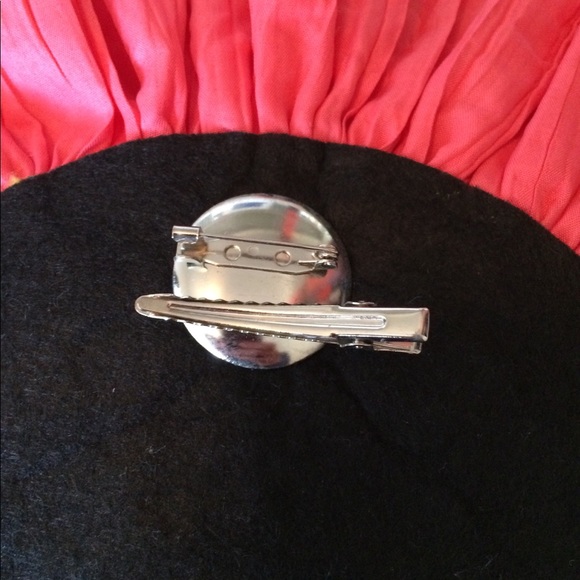 Large Pink Fabric and Lace Flower Accent P… - Picture 3 of 3